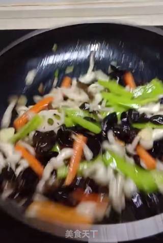 养生小炒的做法步骤：4