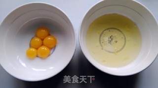 紫薯蛋糕卷的做法步骤：2
