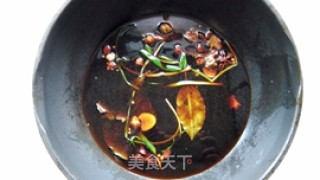 蜜汁卤鲳鱼的做法步骤：6