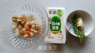 扇贝豆腐汤的做法步骤：1