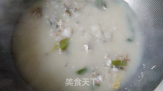 鱼汤面的做法步骤：6