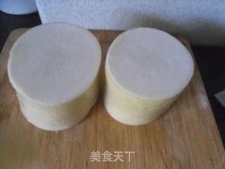 焖烧萝卜墩的做法步骤：2