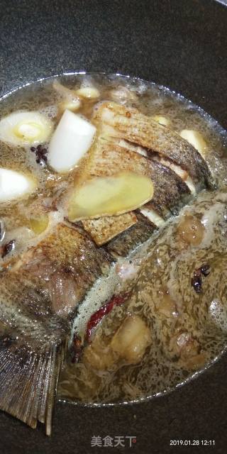 酱烧茶干鱼尾的做法步骤：6