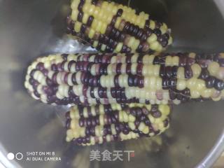 玉米饼的做法步骤：1