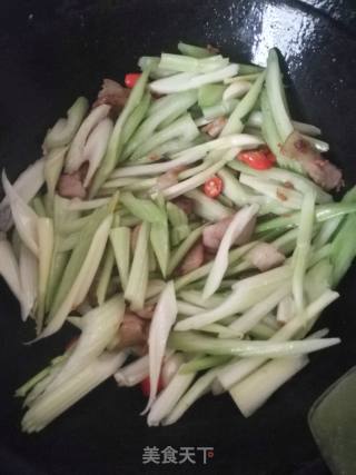 *团圆饭*回锅肉炒腐竹的做法步骤：6