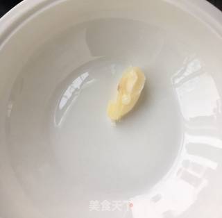 芝麻一口酥的做法步骤：1