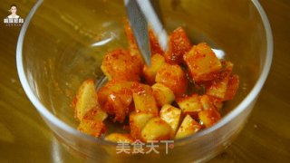 韩式萝卜泡菜炒饭的做法步骤：2