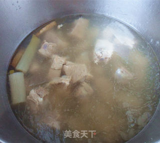 家常糖醋排骨的做法步骤：5