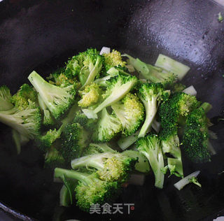 蚝油西兰花的做法步骤：4