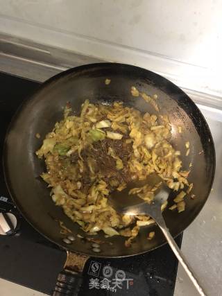 包菜炒粉丝的做法步骤：8