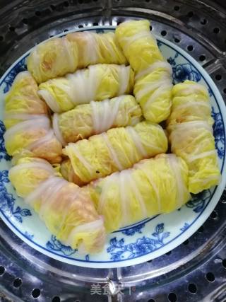 白菜肉卷的做法步骤：8