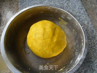 糯米粉南瓜饼的做法步骤：3