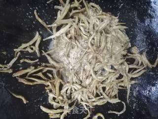 剁椒梅鲚鱼干的做法步骤：4