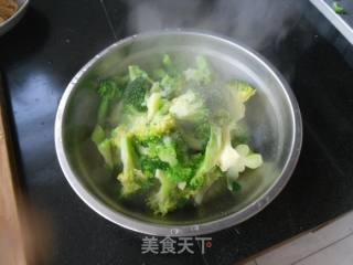 千岛酱西兰花的做法步骤：6