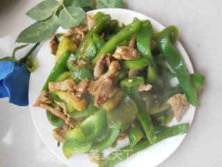 彩椒炒肉丝的做法步骤：7