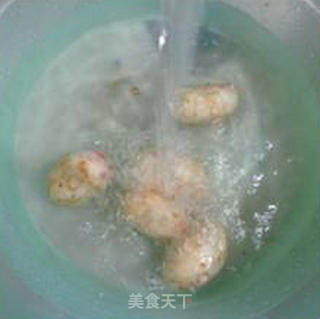 青菜排骨香芋汤的做法步骤：4
