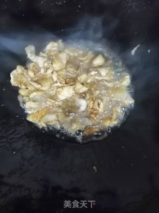 尖椒豆豉炒肉的做法步骤：3