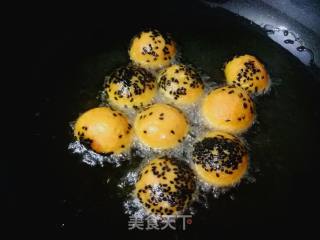 #团圆饭#黑芝麻红薯丸的做法步骤：9