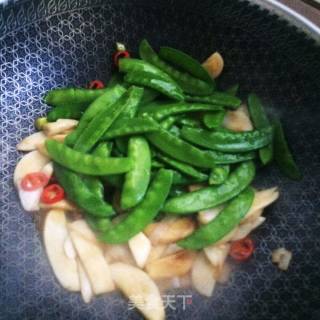 杏鲍菇炒荷兰豆的做法步骤：6