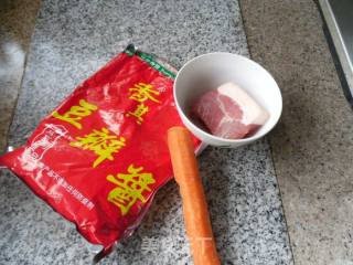 肉丁胡萝卜酱的做法步骤：1
