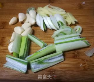 香煎武昌鱼的做法步骤：2