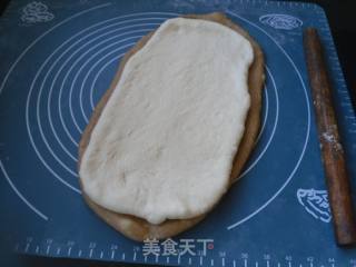双色方面包的做法步骤：8