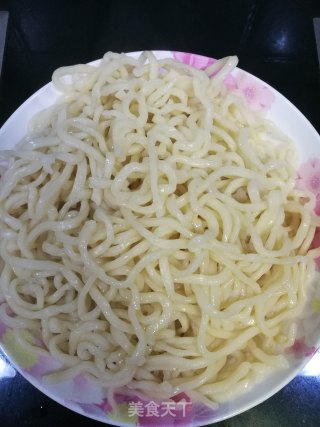 白菜胡萝卜炒面的做法步骤：4