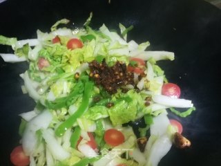 白菜胡萝卜炒面的做法步骤：6