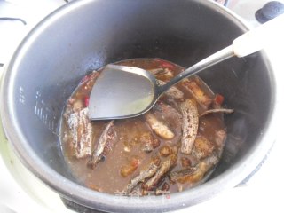 酥带鱼的做法步骤：7