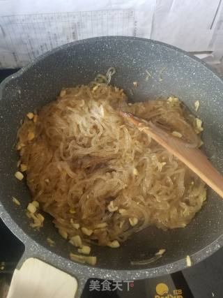 蒜炒粉条的做法步骤：5