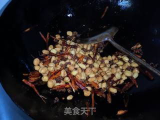 #家乡美食#麻辣花生的做法步骤：13