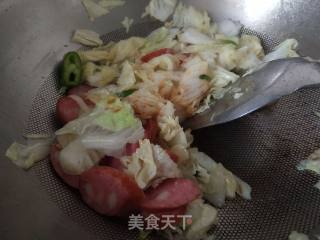 香肠炒白菜的做法步骤：6