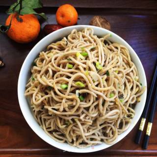 青蒜炒荞面饸饹的做法步骤：9