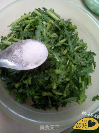蒸茼蒿的做法步骤：2