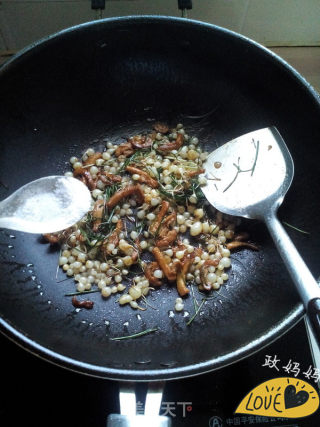 肉丝小根蒜的做法步骤：7