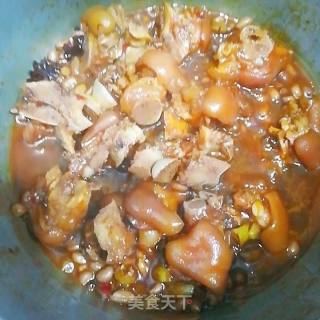花生炖猪蹄的做法步骤：9