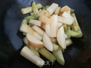 土豆烩茄子的做法步骤：6