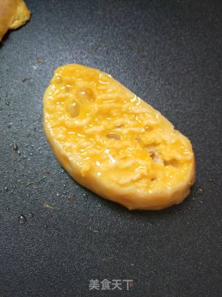 香煎馒头片的做法步骤：6