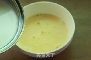 牛奶鸡蛋布丁的做法步骤：4