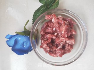 芸豆的新炒法～超级简单下饭的芸豆炒牛肉丝的做法步骤：2