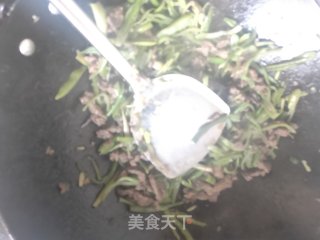 芸豆的新炒法～超级简单下饭的芸豆炒牛肉丝的做法步骤：6