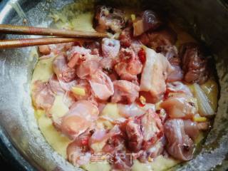 #团圆饭##家乡美食#孜然鸡块的做法步骤：5