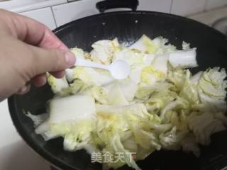 家常菜——醋溜大白菜的做法步骤：5