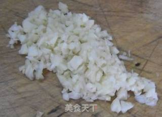 蒜末西兰花的做法步骤：2