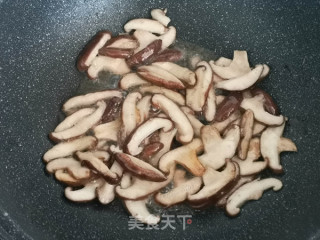 炸香菇的做法步骤：3