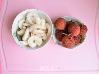 荔枝虾仁的做法步骤：2