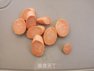 红薯燕麦粥的做法步骤：2