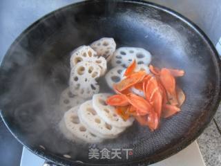 糖醋藕片的做法步骤：5