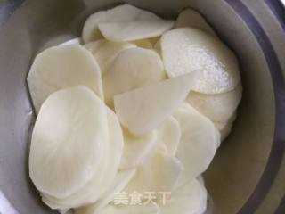 *团圆饭**牛肉土豆片的做法步骤：7