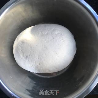 羊肉饺子的做法步骤：1